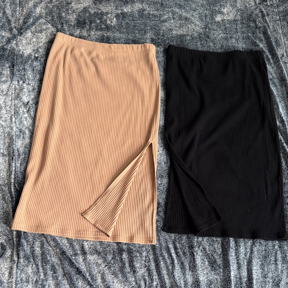 Time and Tru Black and Tan Pencil Skirt Set - Picture 4 of 5